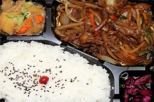 お弁当メニュー - 【柏原市河内国分駅徒歩5分】お弁当の宅配なら家族弁当